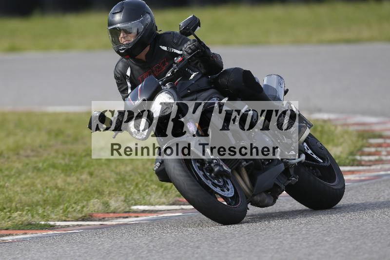 /Archiv-2024/17 01.05.2024 Speer Racing ADR/Schnuppertraining